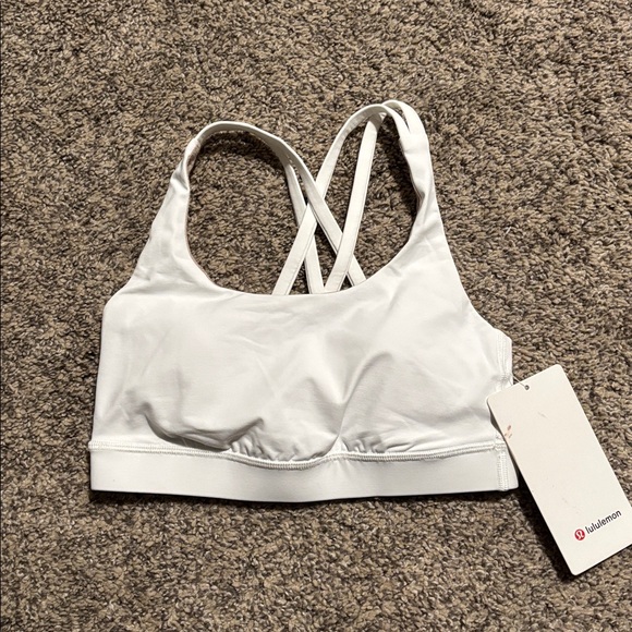 Lululemon Energy Bra Size 4 NWT - Picture 1 of 5